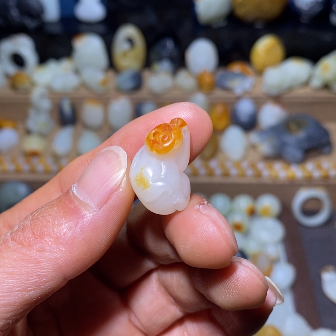 和田玉吊坠(不含链)未镶嵌