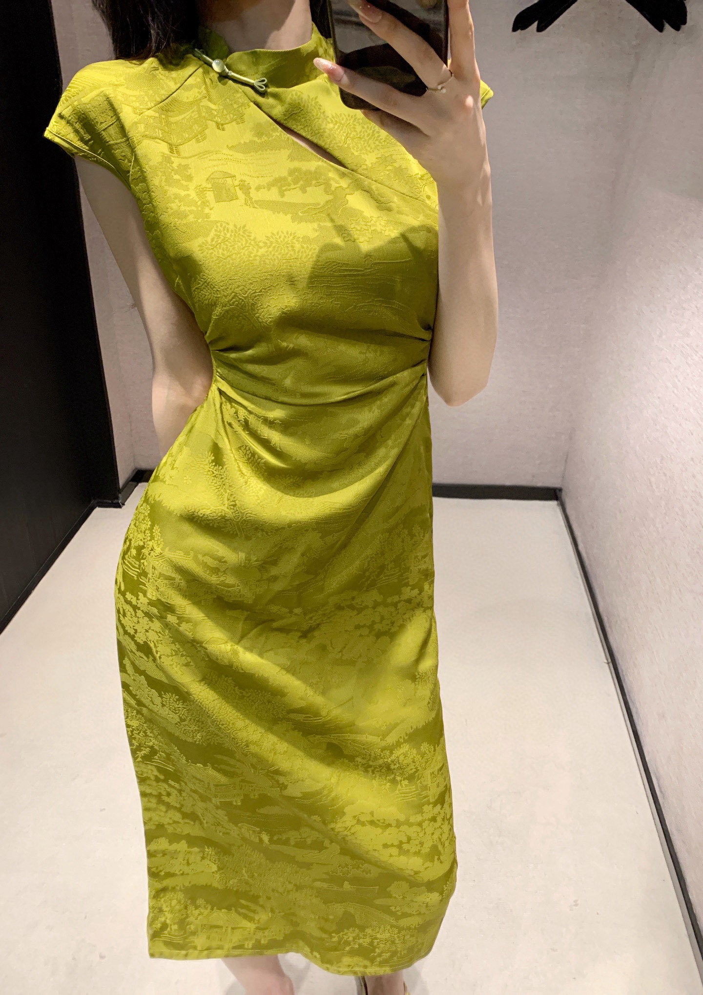 FreeHer 新中式伴娘旗袍少女风圆襟低开衩婚礼绿色日常显瘦度假风