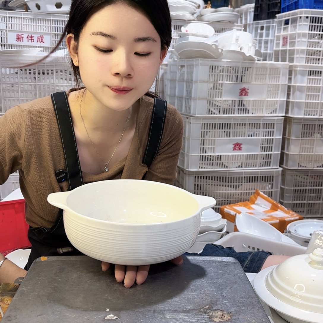 盘微瑕产品………拉丝汤碗一个