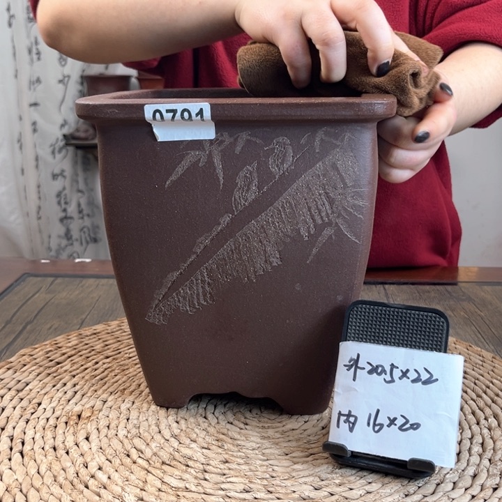 紫砂花盆紫玉金砂芭蕉刻绘高四方0791