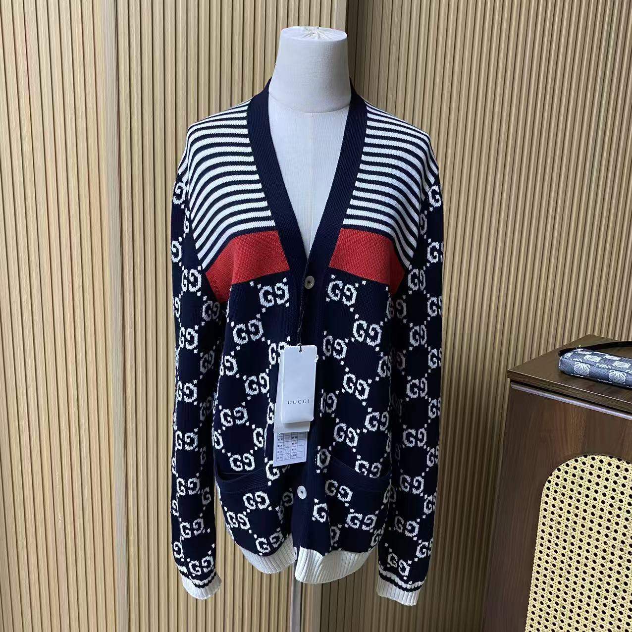 未使用 GUCCI/古驰 全新古驰满印毛衣开衫/L码/695761393
