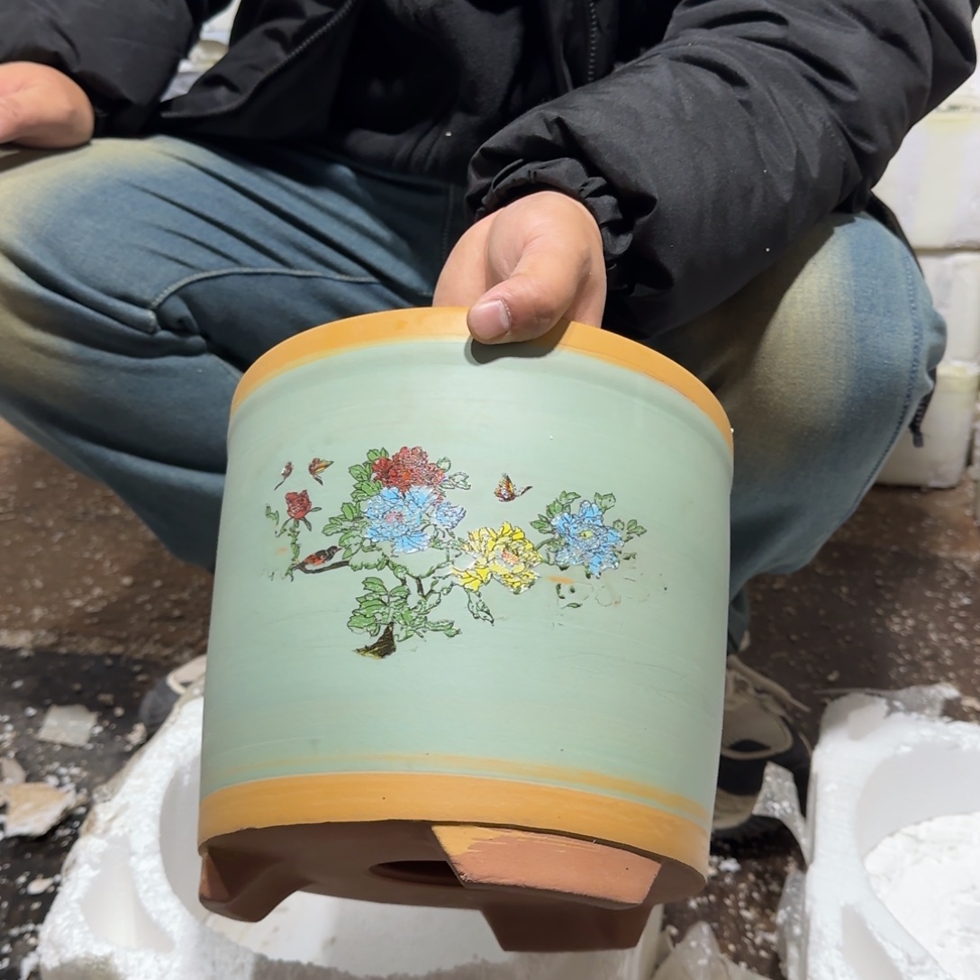 紫砂花盆瑕疵和瑕疵