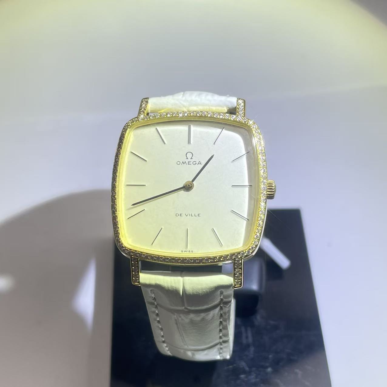 95新 Omega/欧米茄 蝶飞系列/手动机械/31mm/单表/4921