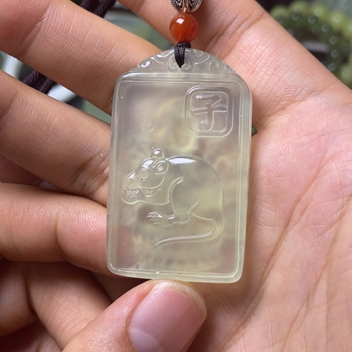 岫玉岫玉颈饰未镶嵌