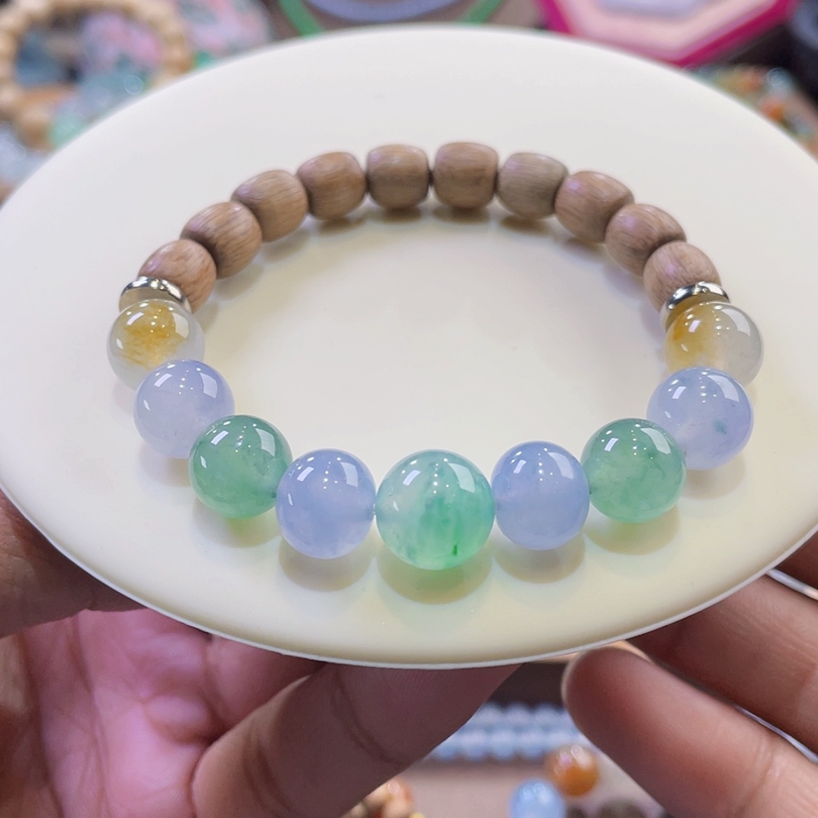 【闪购商品】翡翠颈饰未镶嵌三彩