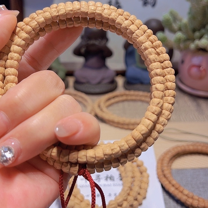 M***s柏香籽/百香籽吊坠