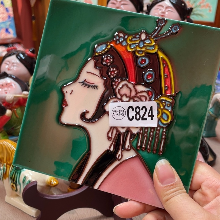 陶瓷向****！非遗手工，三彩瓷板画