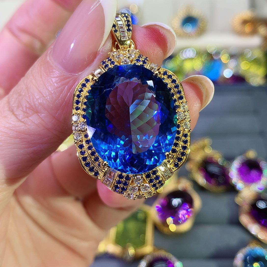 颈饰托帕石银S925镀金镶嵌