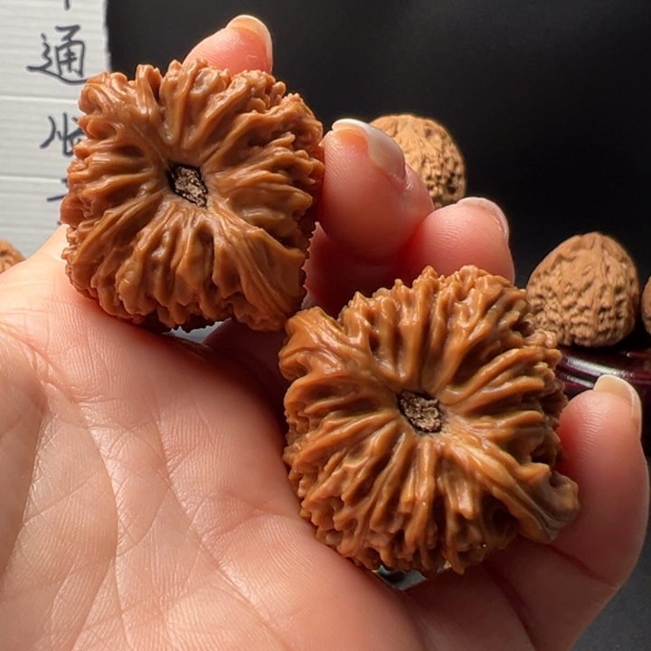 刘*哥天眼凹底拉丝蚂蚁纹