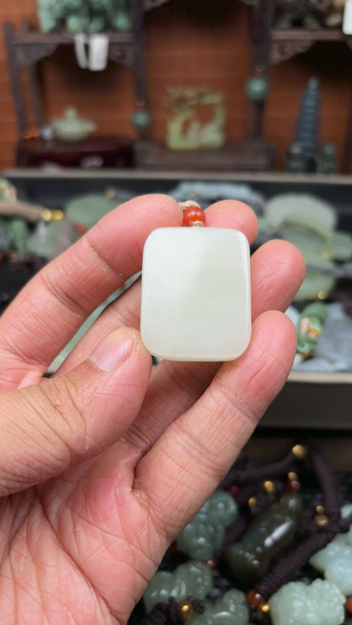 保真和田玉无事牌时尚吊坠百搭精雕拍一发一手工精致气质