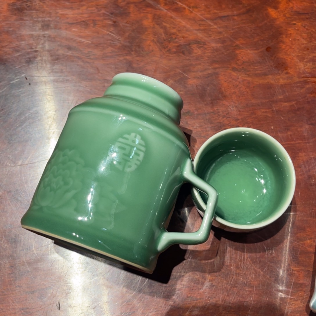 瓷片哈哈哈哈哈哈哈哈
