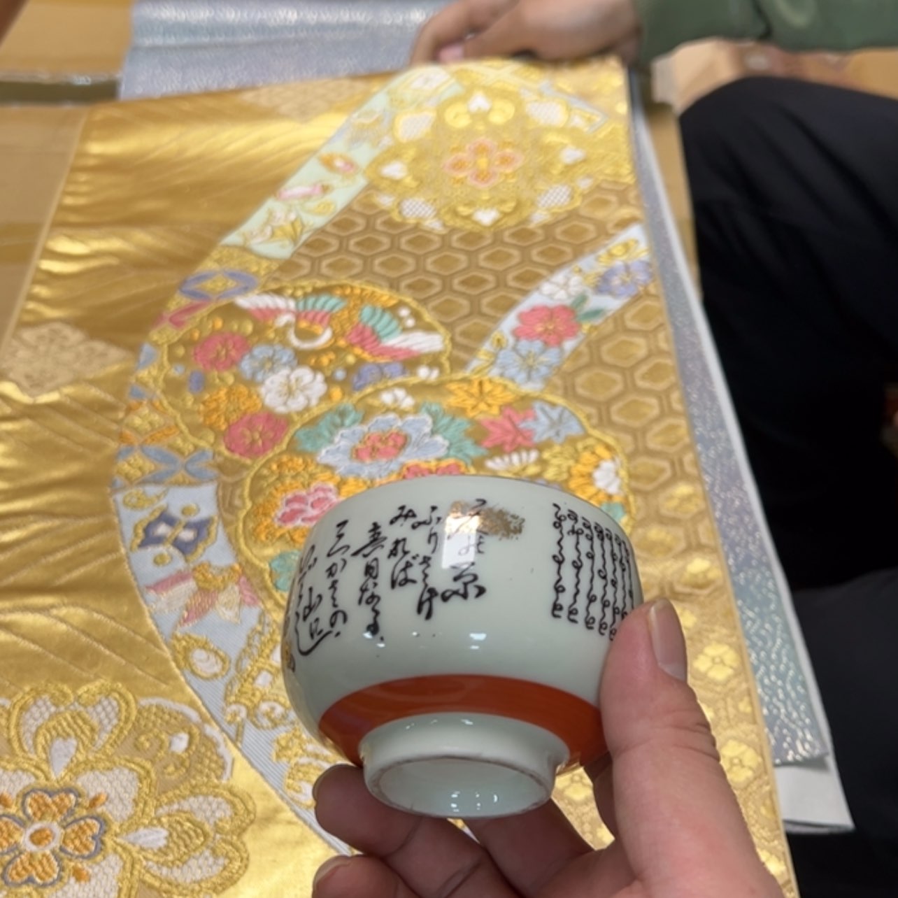 【闪购商品】缂*陶瓷马克杯带盖勺