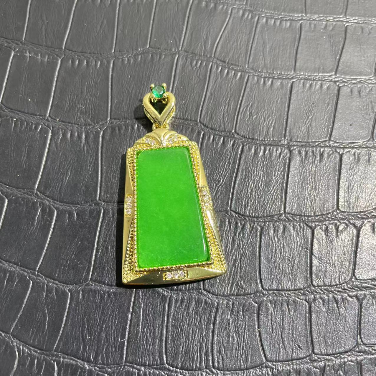 R-1270精美时尚吊坠多样性发一件