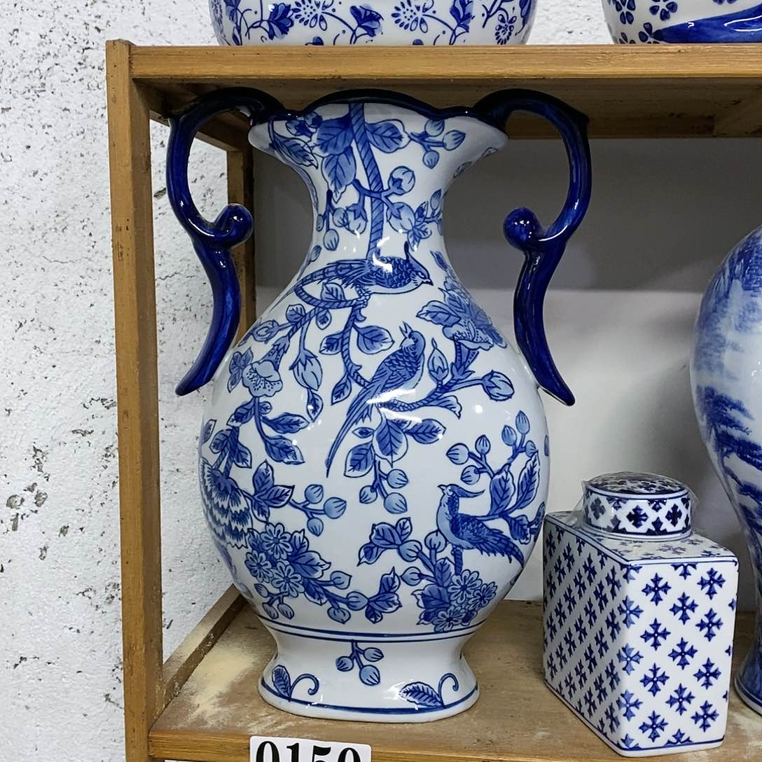 【闪购商品】摆件双耳瓶瓷器摆件…………………………
