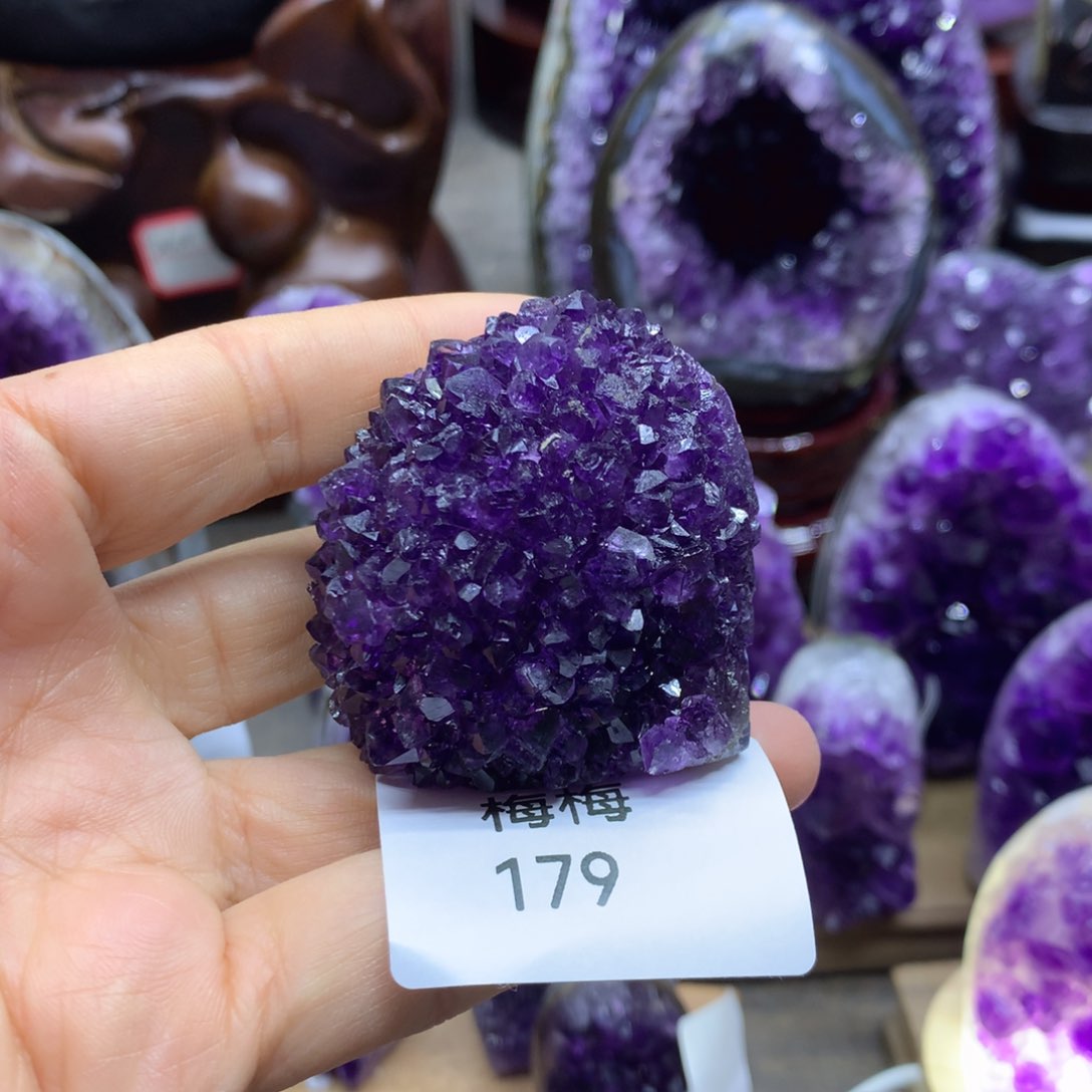 紫晶大型摆件（非配饰）未镶嵌