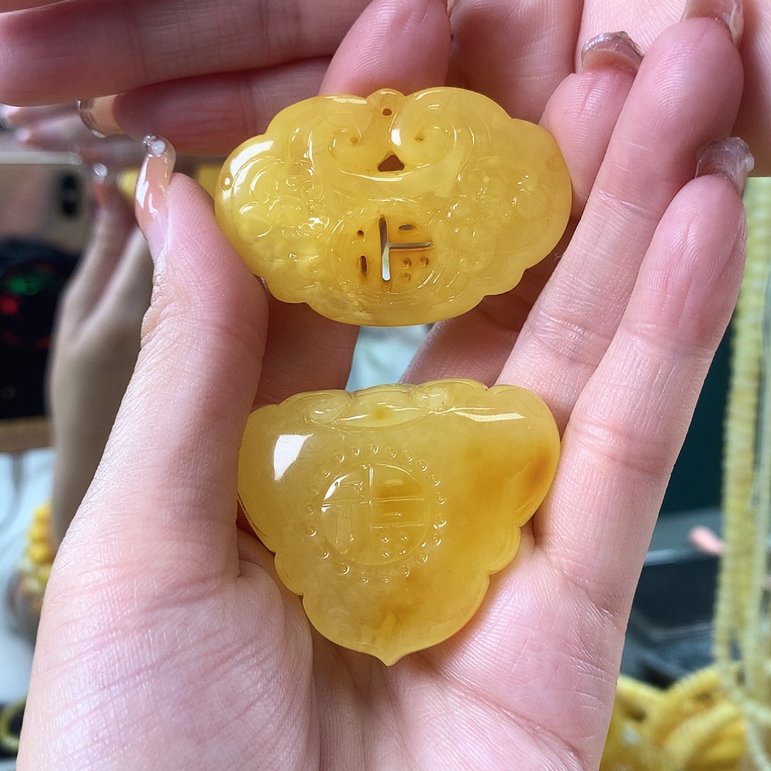 未镶嵌琥珀珠宝奇石如意锁