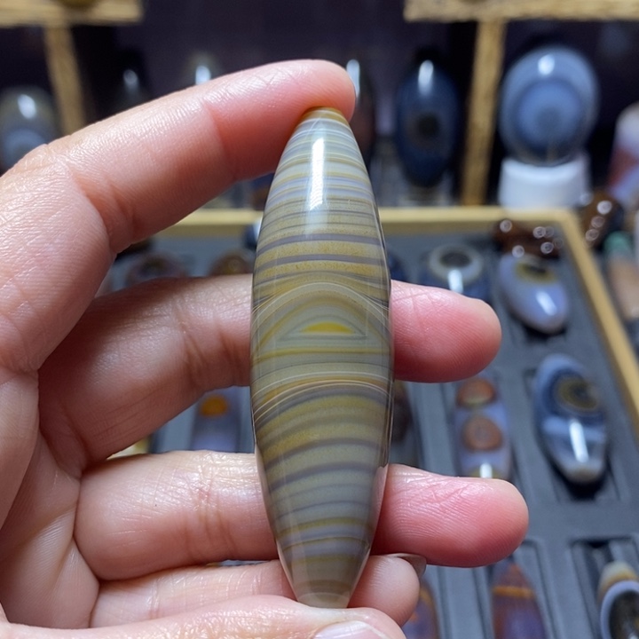 善***缘玛瑙/玉髓未镶嵌珠宝半成品