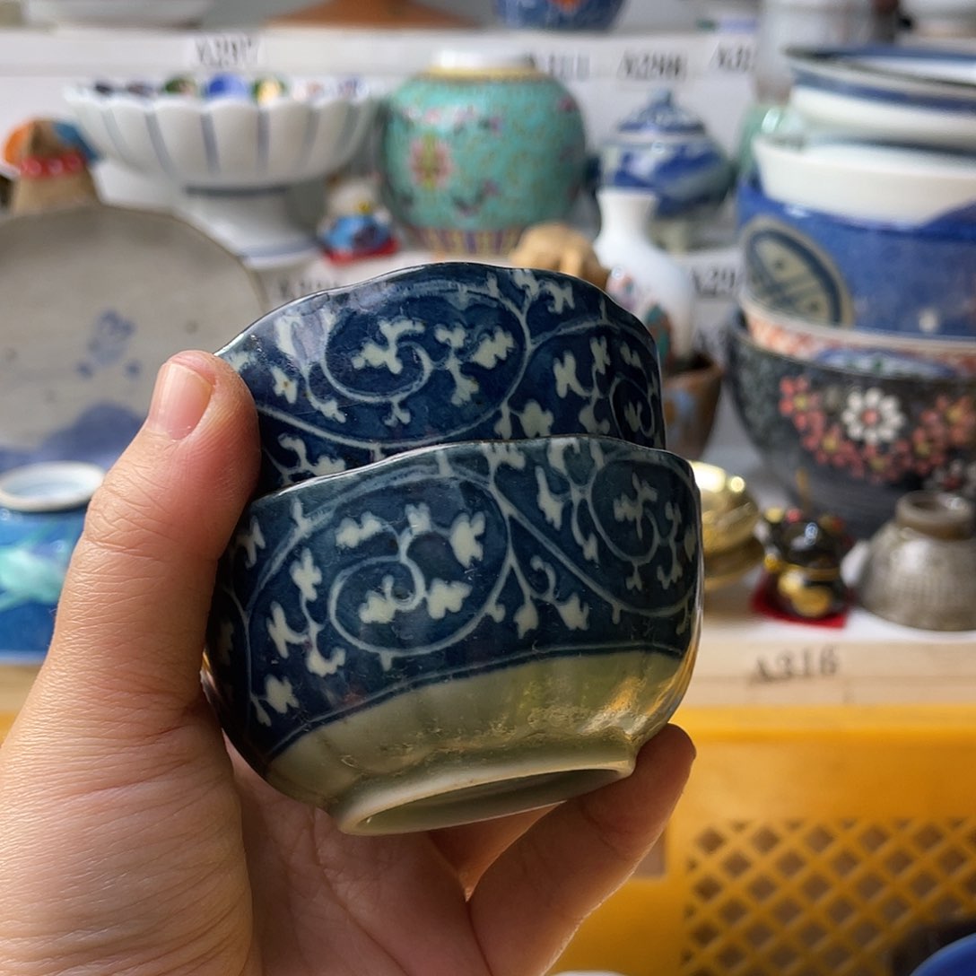 瓷片王***者哈哈哈我真的要把她打在脑