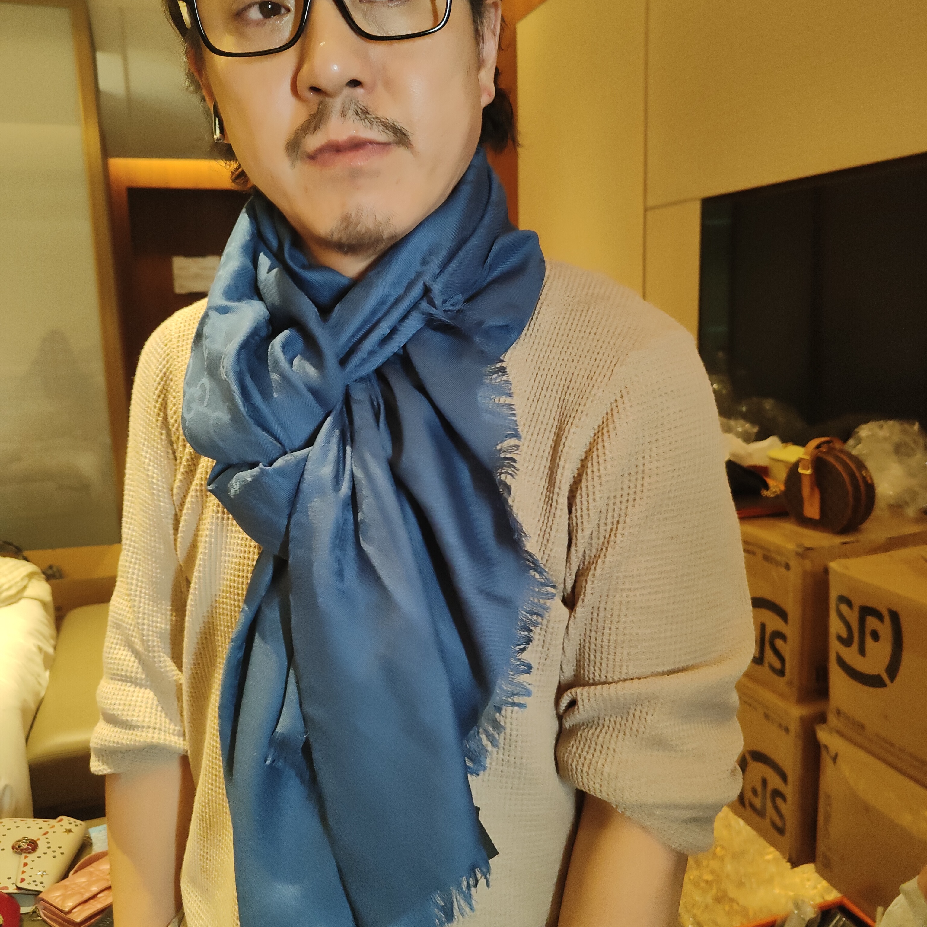 99新 GUCCI/古驰 包展专属 古驰蓝色丝巾