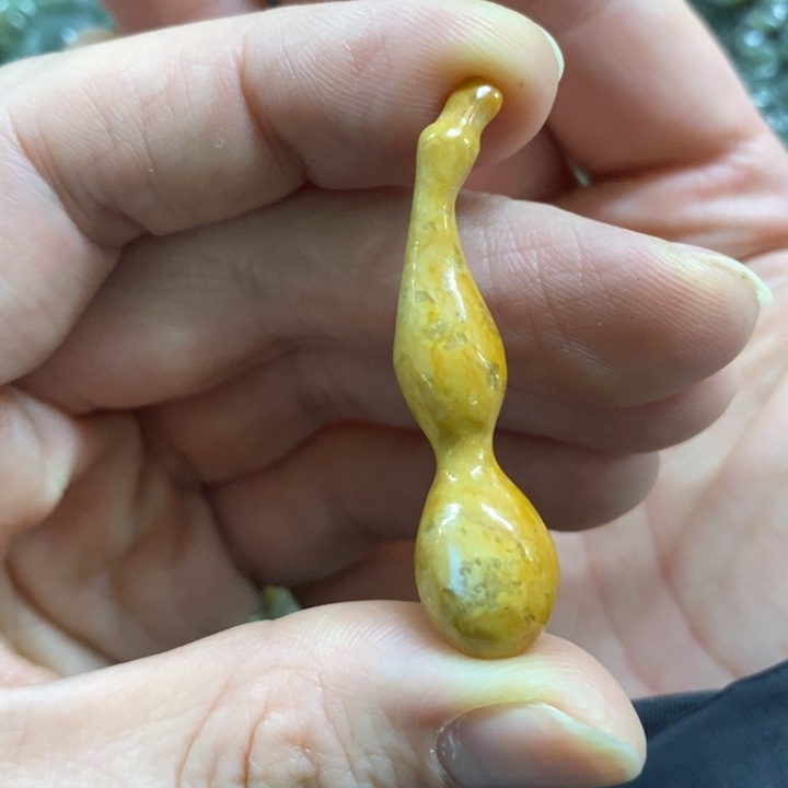 未镶嵌岫岩河磨玉（透闪石质玉）挂件幸****3