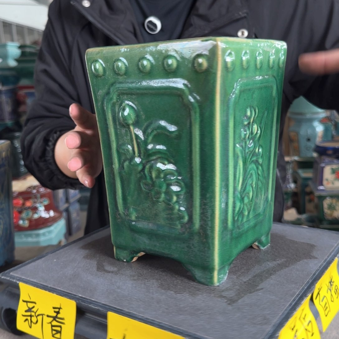 陶紫*花。一风堂石湾花盆 微瑕