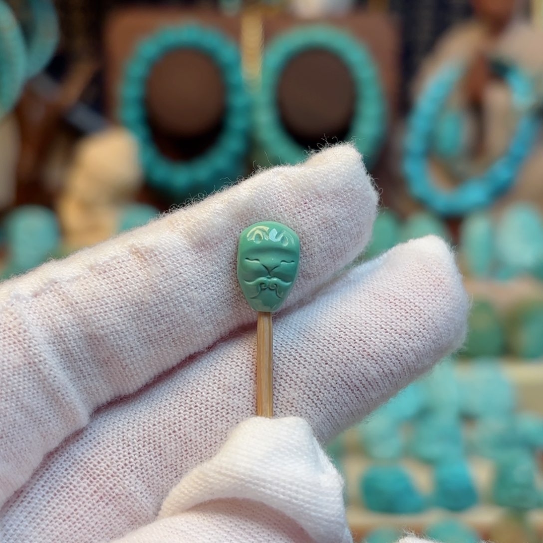 绿松石配饰未镶嵌