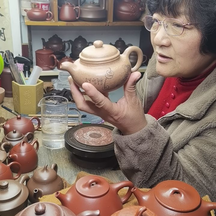 紫砂茶壶志*共生矿，老段泥，220㏄容量