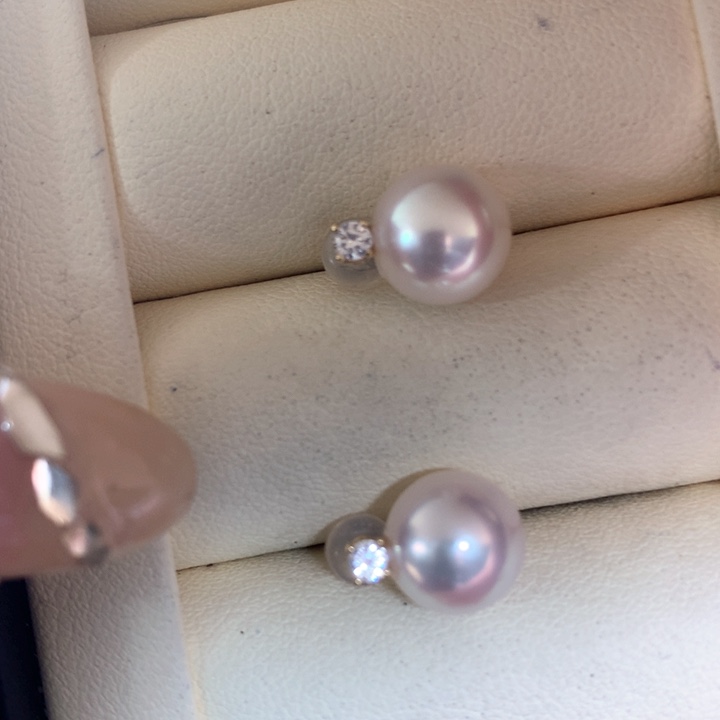 18K金镶嵌耳饰海水珍珠