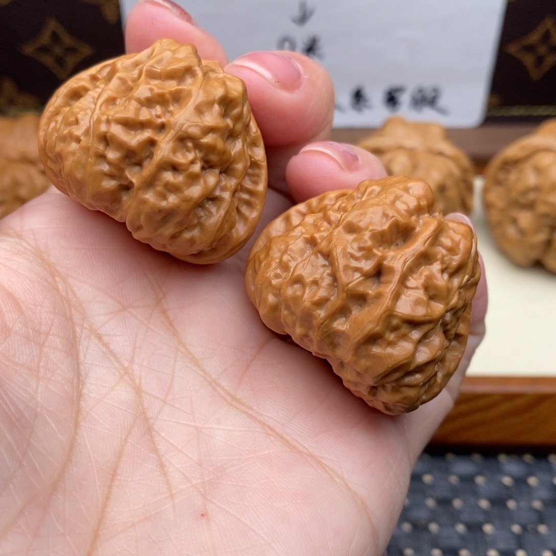 文玩核桃把件边36三角蛙