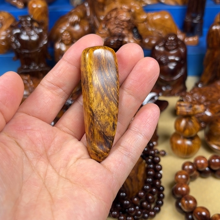 黄花梨降香黄檀把件