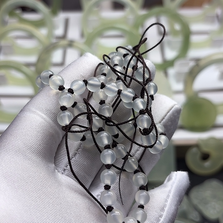 蛇纹石玉未镶嵌珠链