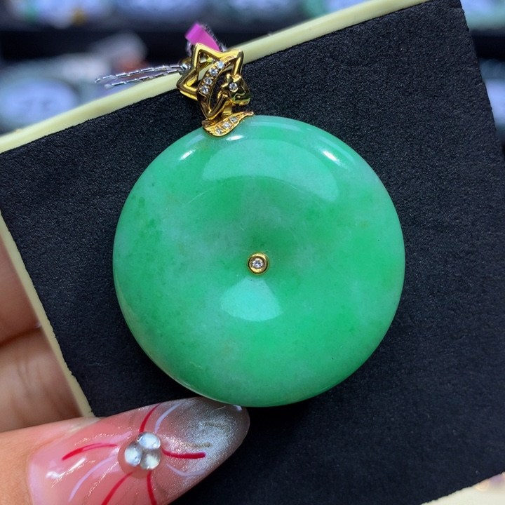 翡翠手链18K金镶嵌翡翠