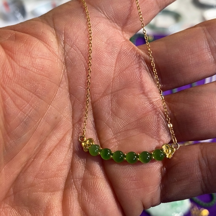 和田玉（碧玉）未镶嵌颈饰