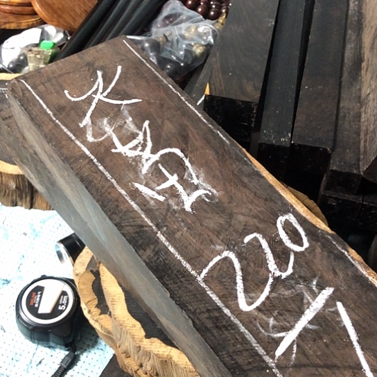 火***苗东非黑黄檀（紫光檀）