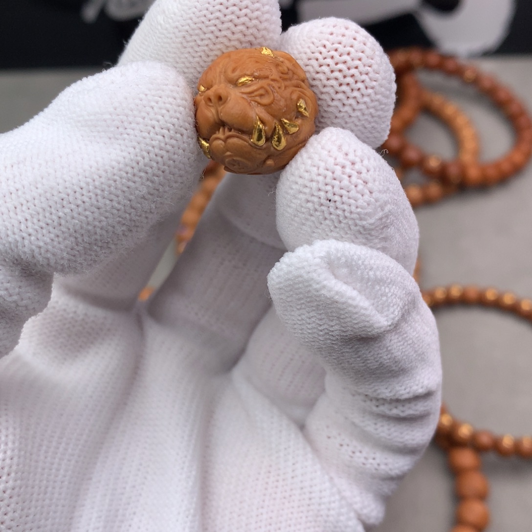 猴头核桃手串狗王镶嵌24k