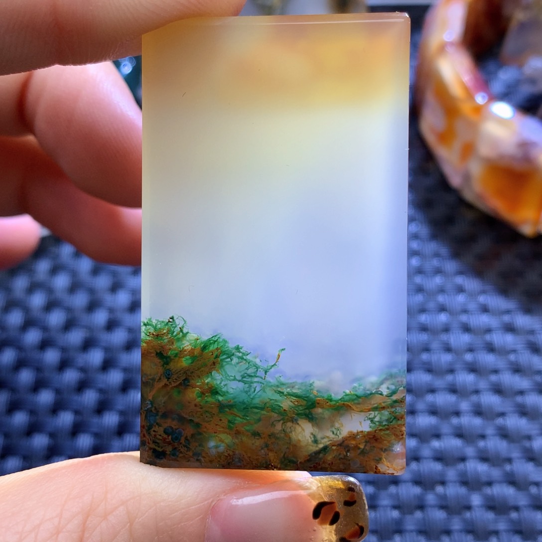 未镶嵌颈饰玛瑙/玉髓楚*