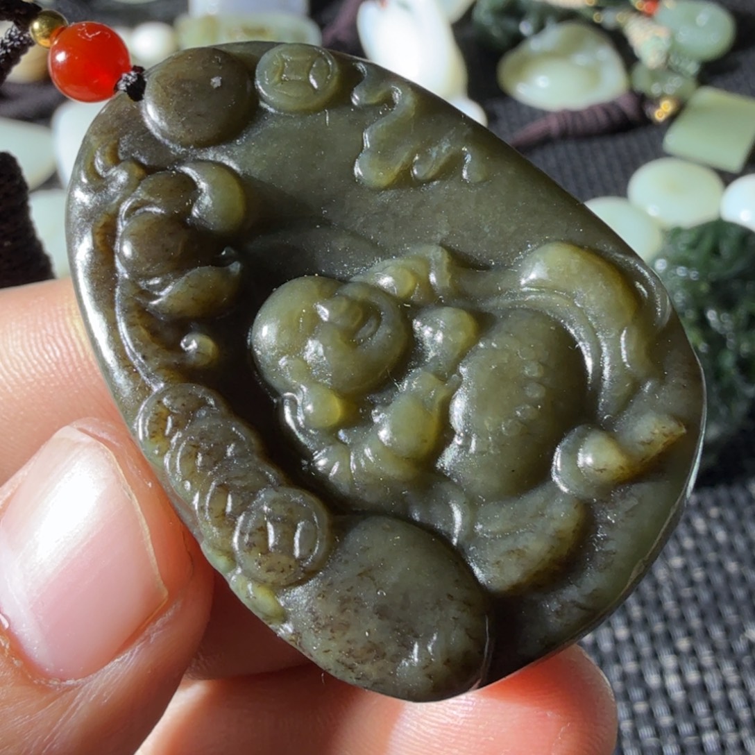 和田玉未镶嵌颈饰