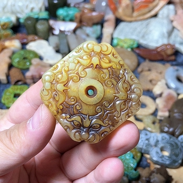 和田玉未镶嵌颈饰103