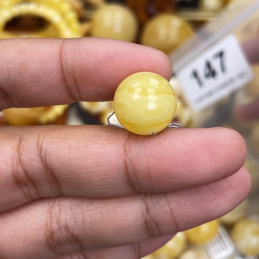 蜜蜡未镶嵌珠宝奇石14.5