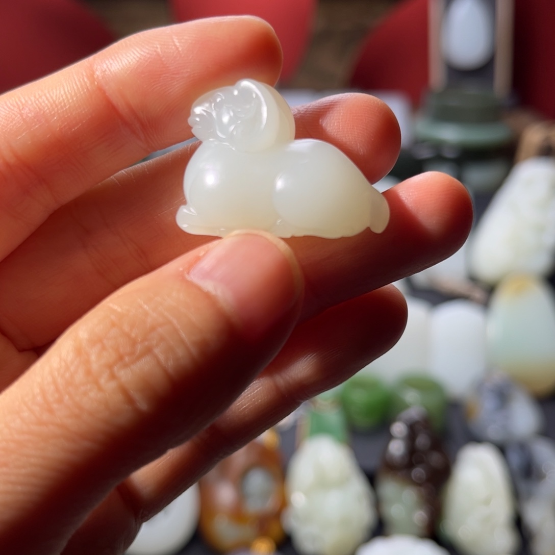 和田玉吊坠(赠链)未镶嵌