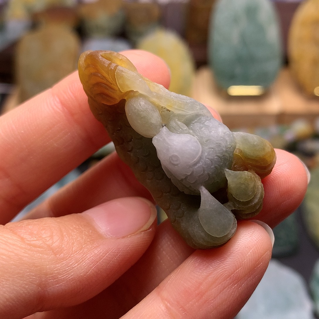 定制翡翠未镶嵌翡翠