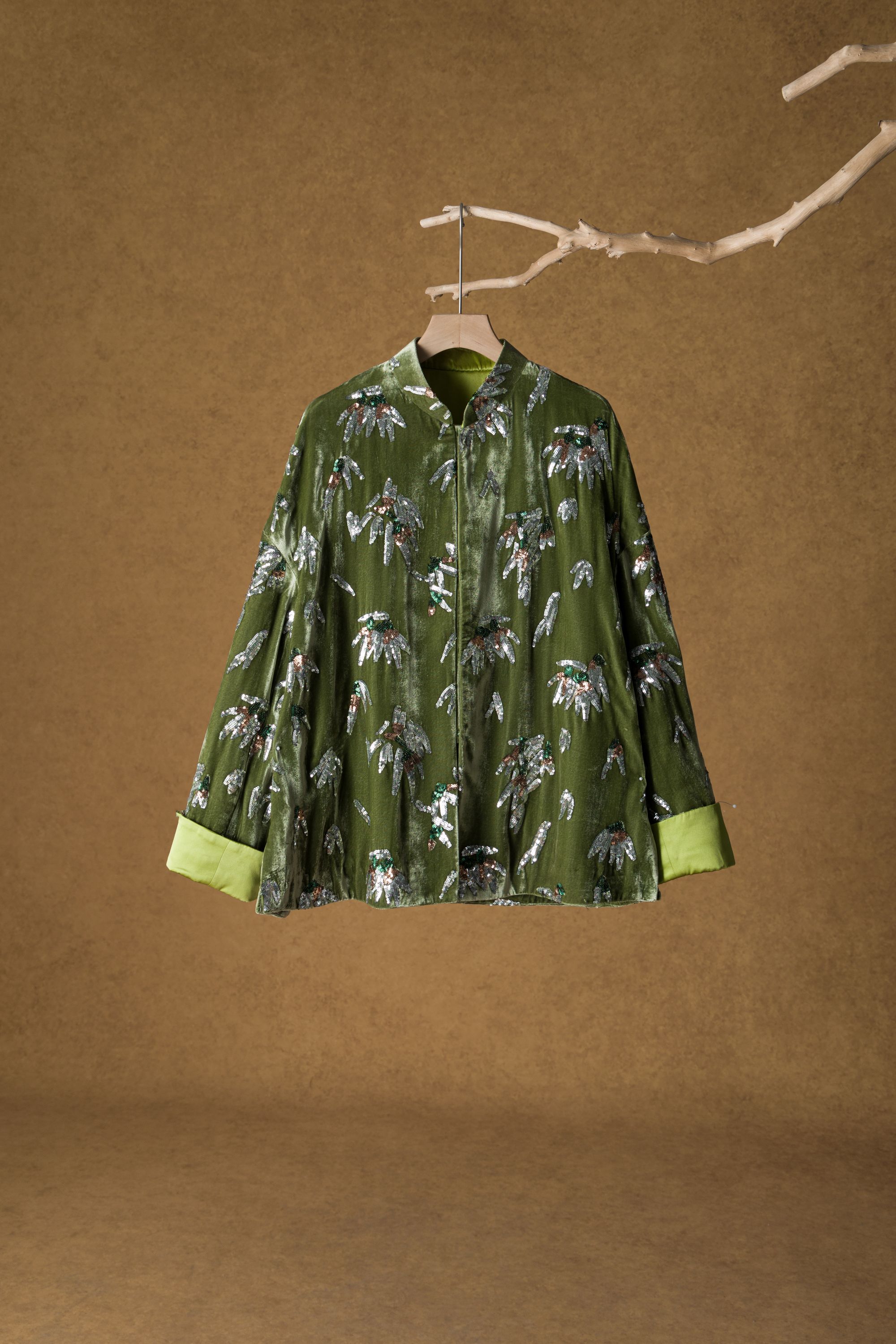 大满家青梅色竹叶花钉珠丝绒立领叠襟上衣外套 桑蚕丝面料 床品