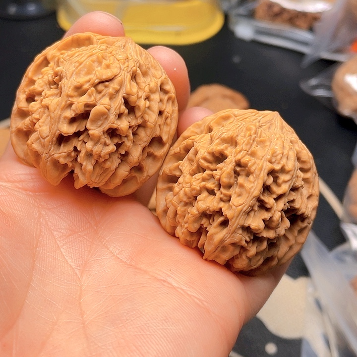 文玩核桃把件满天星