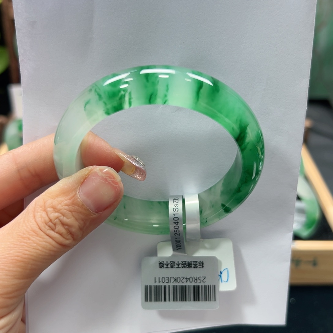 石英质玉手镯未镶嵌6**9➕佳佳55.8