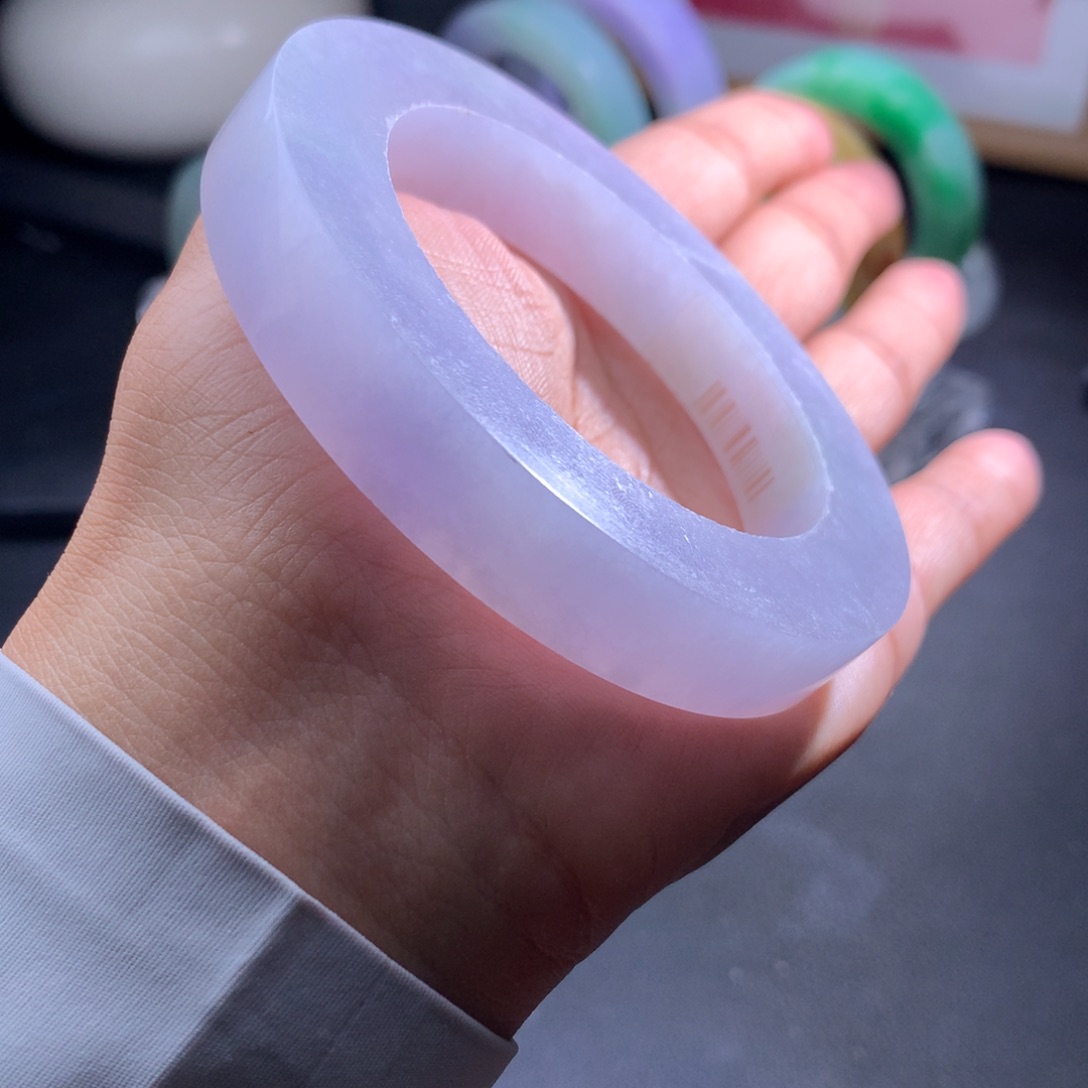 未镶嵌翡翠定制翡翠
