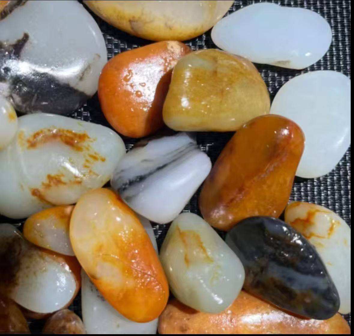 新疆和田籽石原石和田玉（一物一拍，多样性发货）