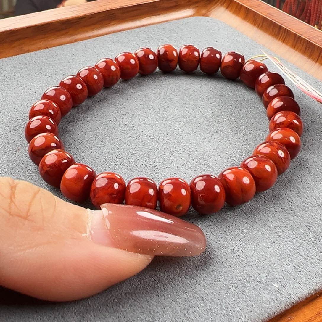 南红玛瑙手串未镶嵌