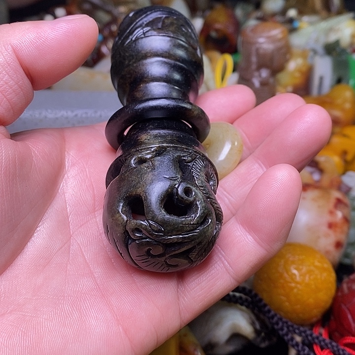 空***J和田玉（糖玉）未镶嵌挂件