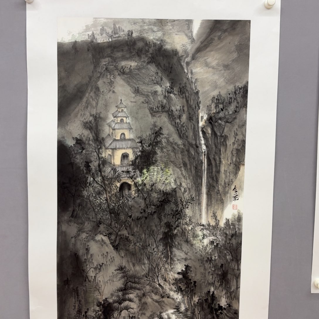 国画艺术家真人手绘