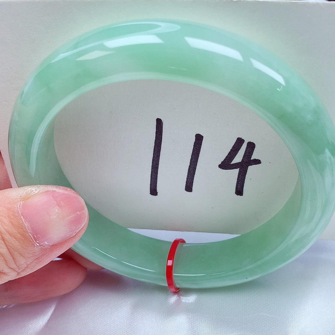 翡翠未镶嵌手镯翡翠